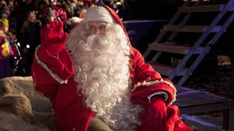  Според полицията заподозрени членове на групата са се качили на