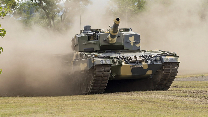 Германия се съгласи през януари да достави танковете смятани за