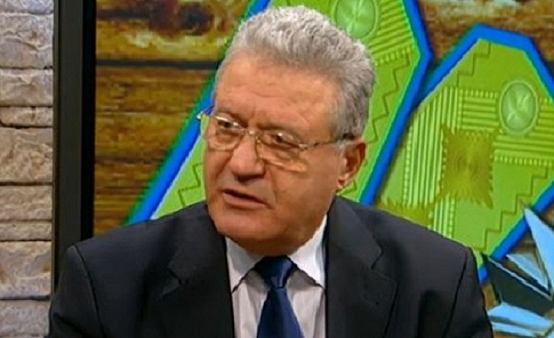 Ангел Иванов Ма̀рин е български генерал политик и трети вицепрезидент