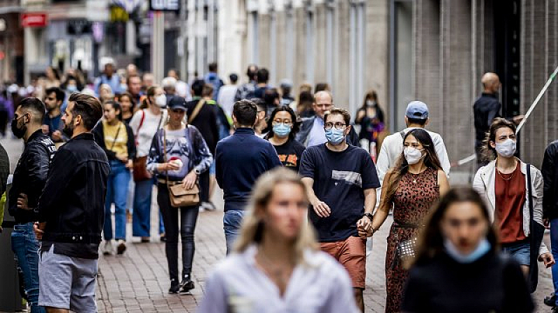 Във Варна носенето на предпазна маска става задължително в закрити