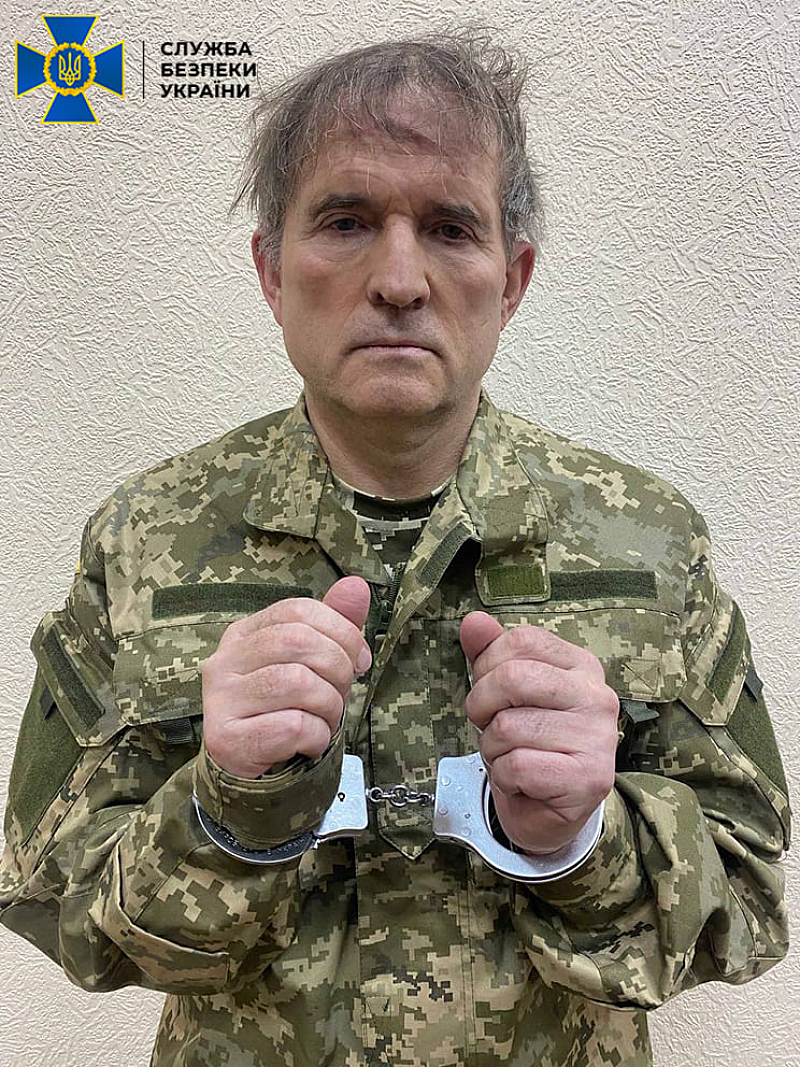 Сред освободените затворници са командирът и заместник командирът на батальона Азов
