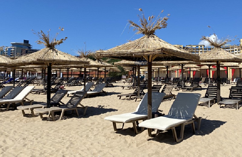 Най големият български морски курорт – Слънчев бряг е почти празен