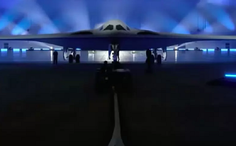 Военновъздушните сили на САЩ представиха своя нов високотехнологичен стелт бомбардировач