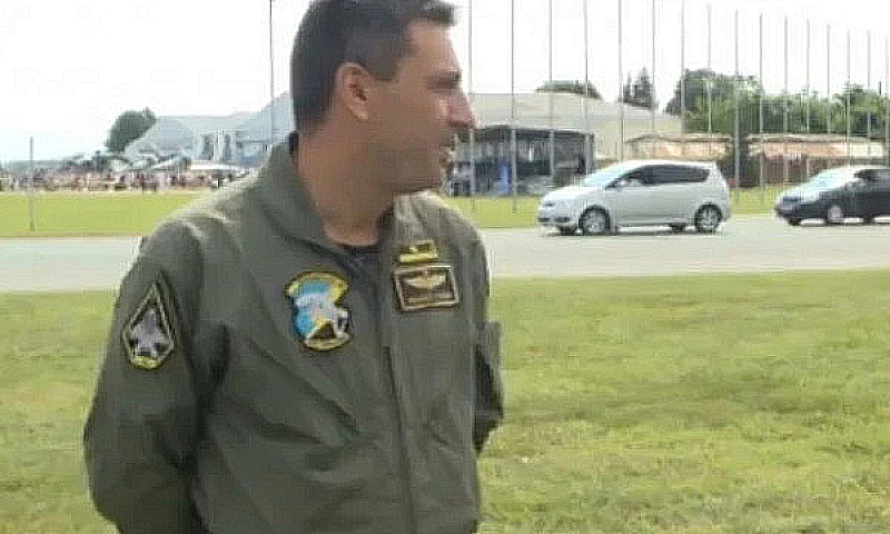 По неофициална информация обвиняемият за смъртта на военния пилот край
