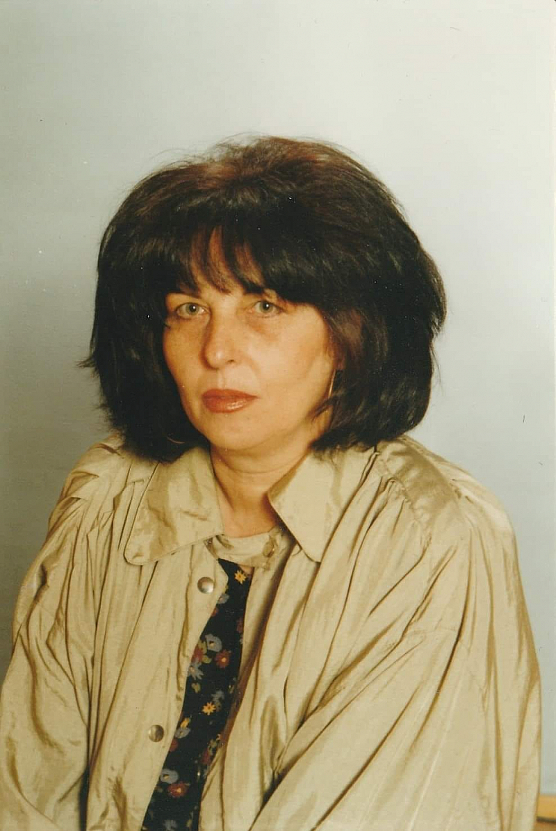 Снимка: Почина журналистът Валя Ушева, майка на аниматора Теодор Ушев