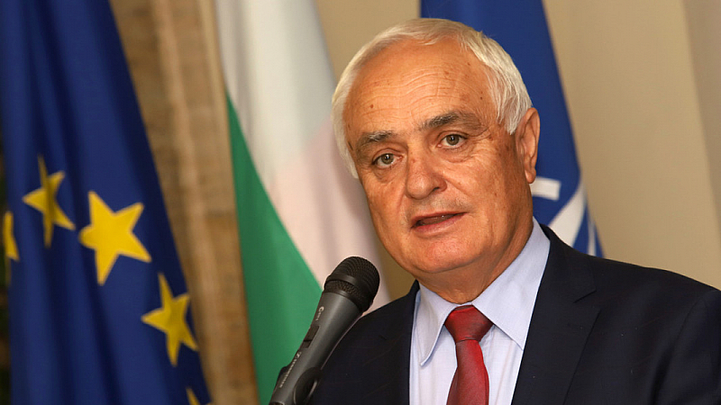 Целта за България е да се дестабилизира управлението да се