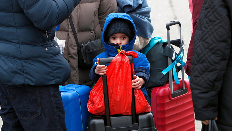 Бежанците сред които има 39 деца и доброволците в Дупница