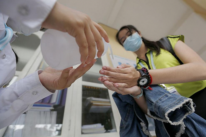 Китай се бори с рязкото увеличаване на респираторните заболявания в