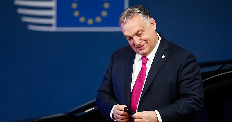 Решението внесено от управляващата партия ФИДЕС на премиера Виктор Орбан
