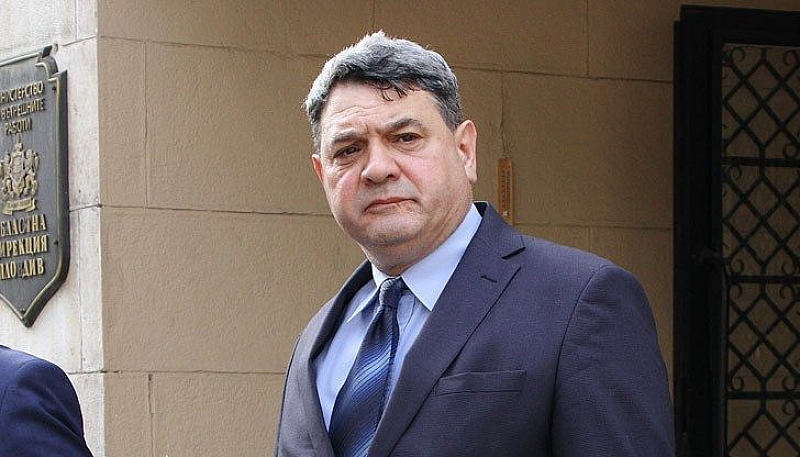 Тодоров заяви че мотивите с които вътрешният министър Калин Стоянов