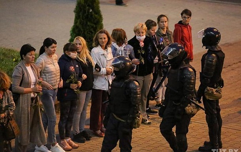 След няколко дни протести срещу Лукашенко в Беларус журналистите от