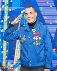 Да вземем новогодишната програма на БНТ Популярни актьори изпълняват песни