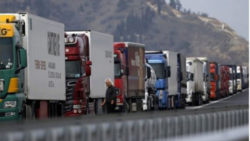 Тази сутрин гръцките власти уверяваха че преминаването през ГКПП Кулата