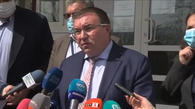 Това съобщи министърът на здравеопазването проф Костадин Ангелов Той призна