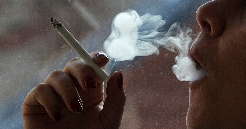 За близо 18 от всички смъртни случаи в България тютюнопушенето