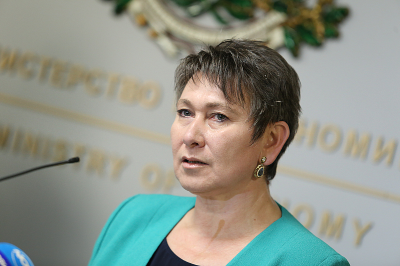 На 17 март Събев назначи Везиева за председател на Съвета