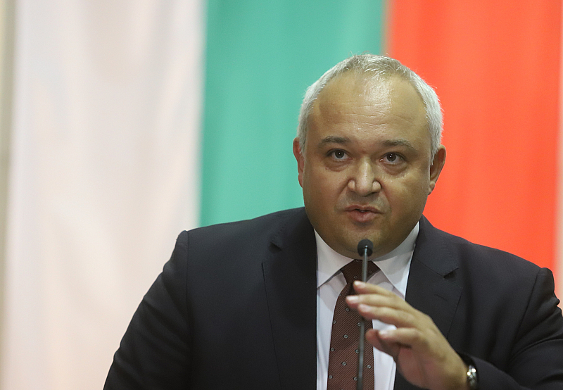 Министърът на вътрешните работи обяви в Благоевград че е разпоредил