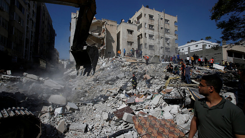 Израелските отбранителни сили обявиха че са ударили 320 терористични цели