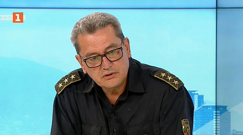 Николай Николов е заемал длъжността директор на Национална служба Пожарна