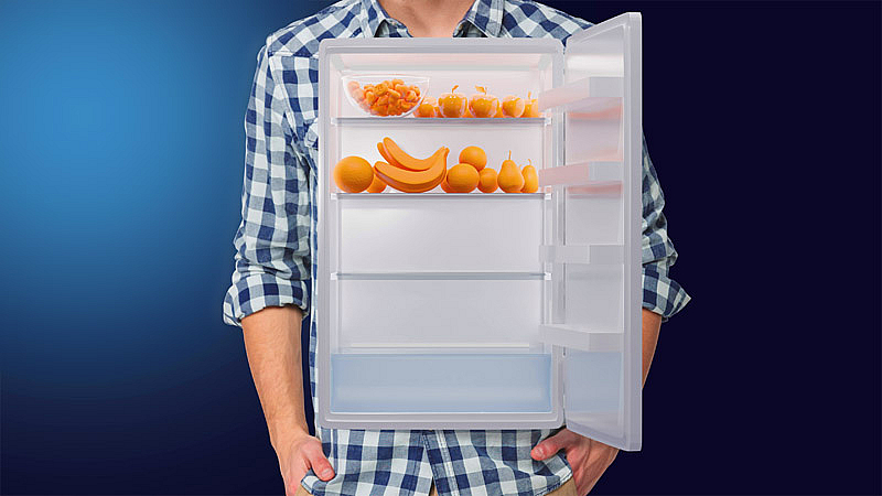 Отваряш хладилника празен Обаче по навик го отваряш пак и