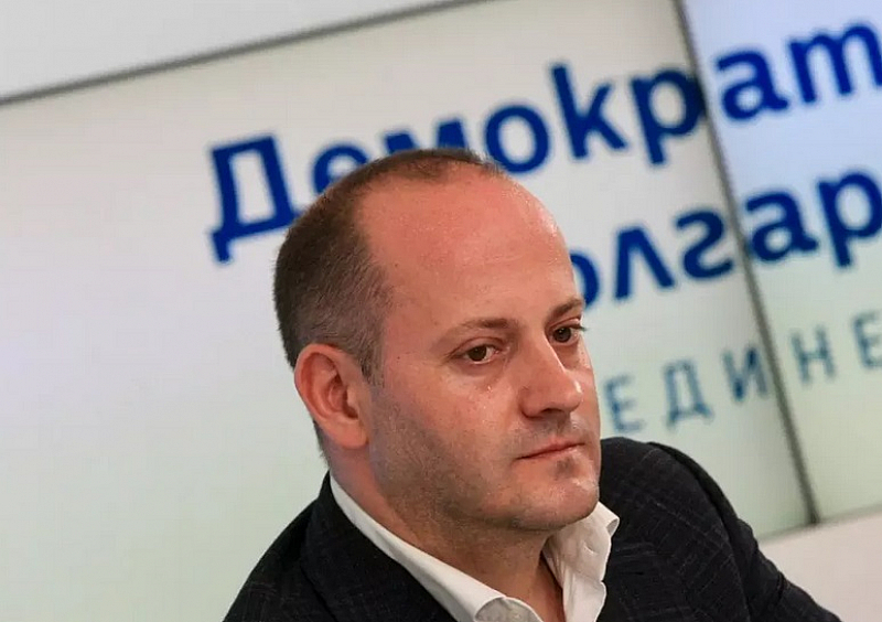 Това евродепутатът от групата на ЕНП Радан Кънев пред Българската