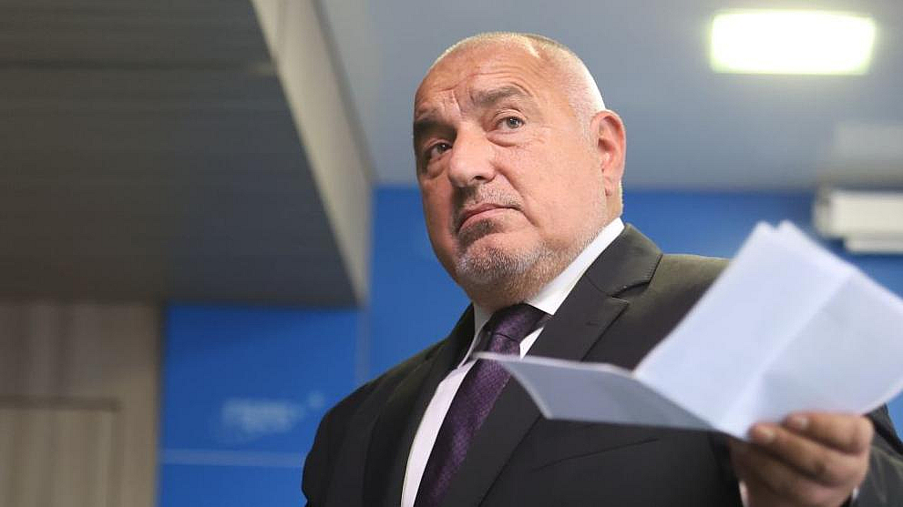 В същото време Борисов заяви че е против промени в