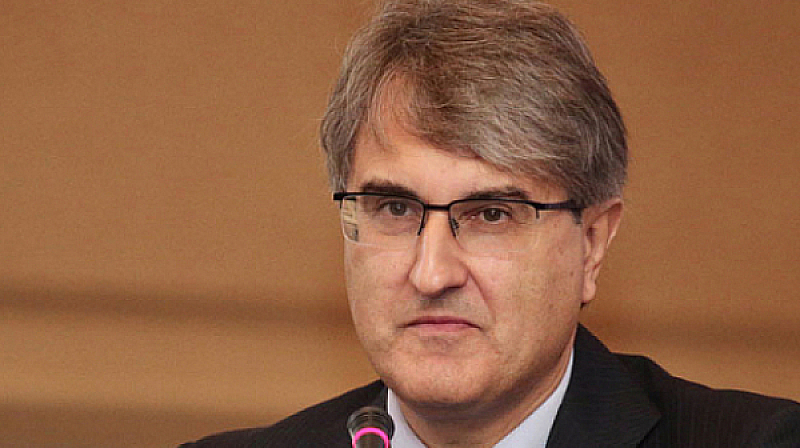 Това написа в профила си в социалната мрежа Facebook икономистът