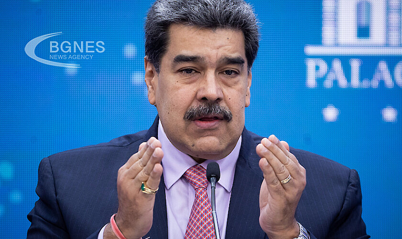 Мадуро наследи на поста през 2013 г. от покойния Уго
