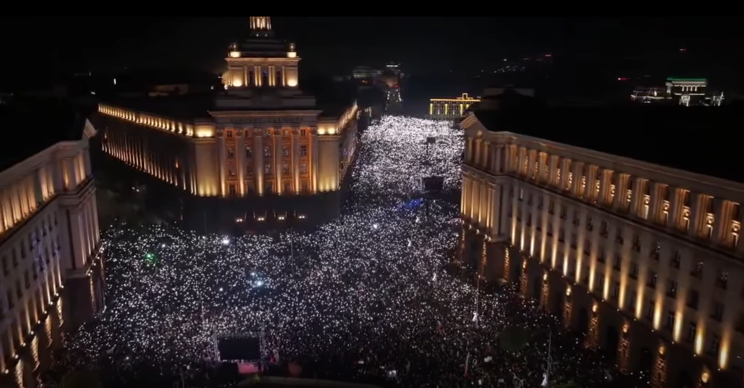 Организаторите настояват за смяна на управленския модел по висока прозрачност