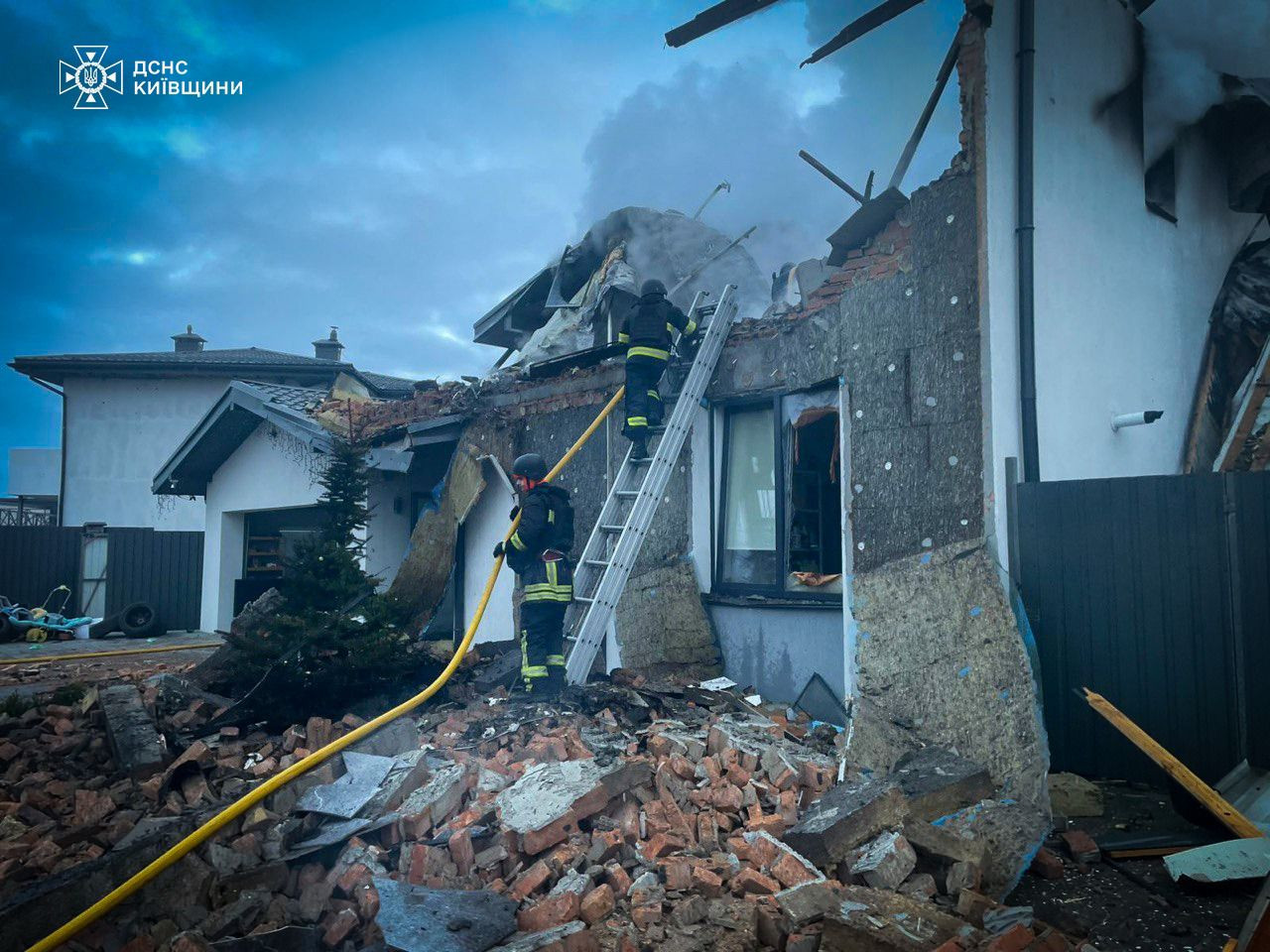 Ривненска Тернополска и Хмелницка област в Западна Украйна са почти