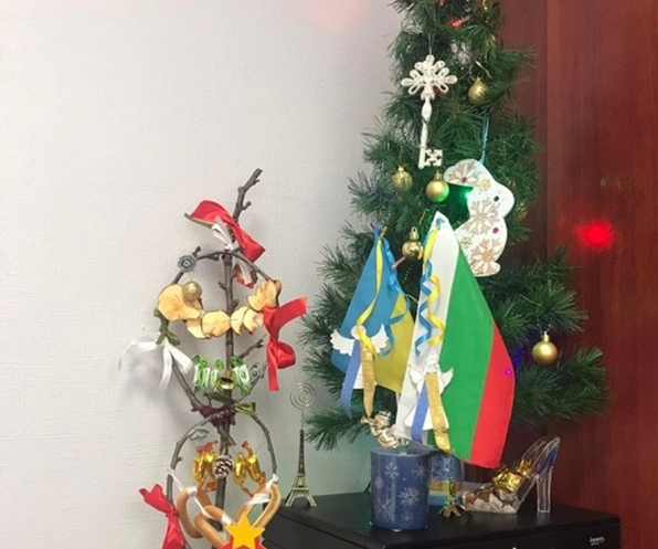 Това не са фолклорни сцени за туристически клип това е