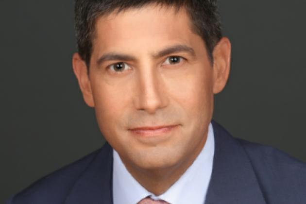 В публикацията си Тръмп посочва че Уорш има задълбочени познания