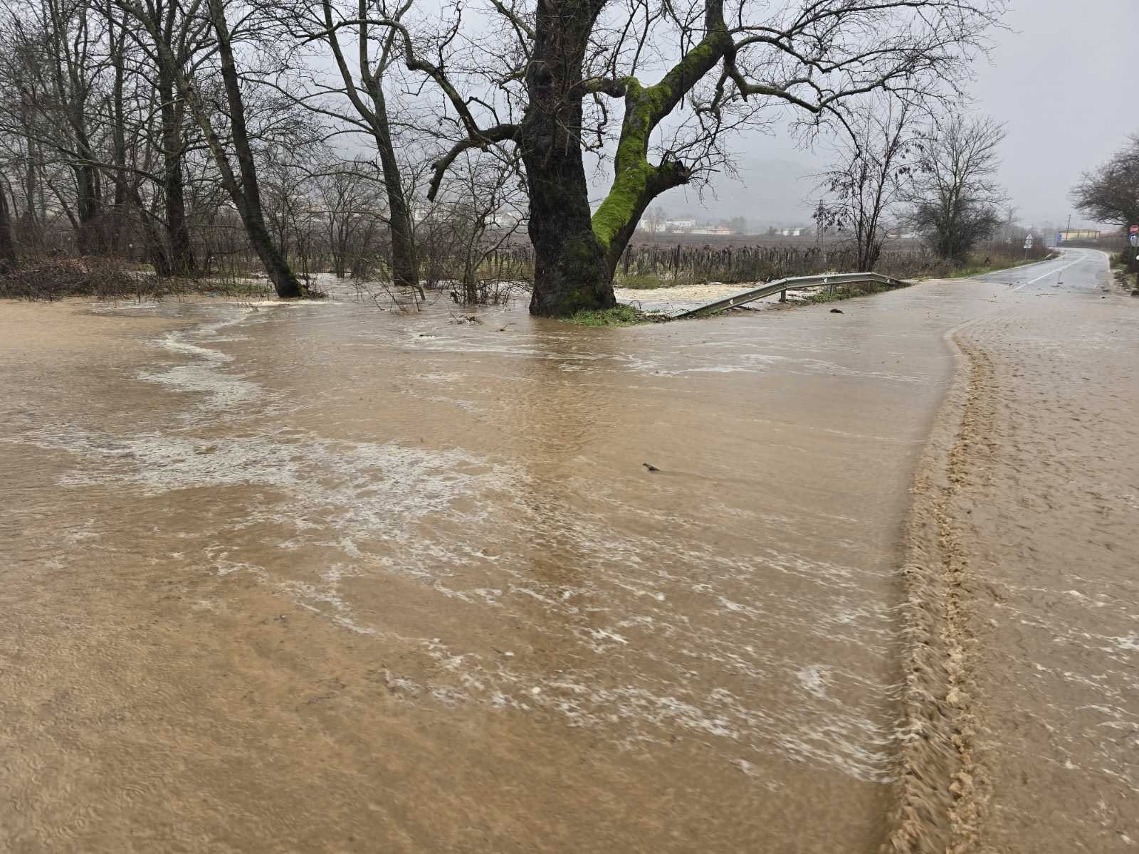 Според информацията обстановката се усложнява заради очакваните допълнителни валежи Прогнозите