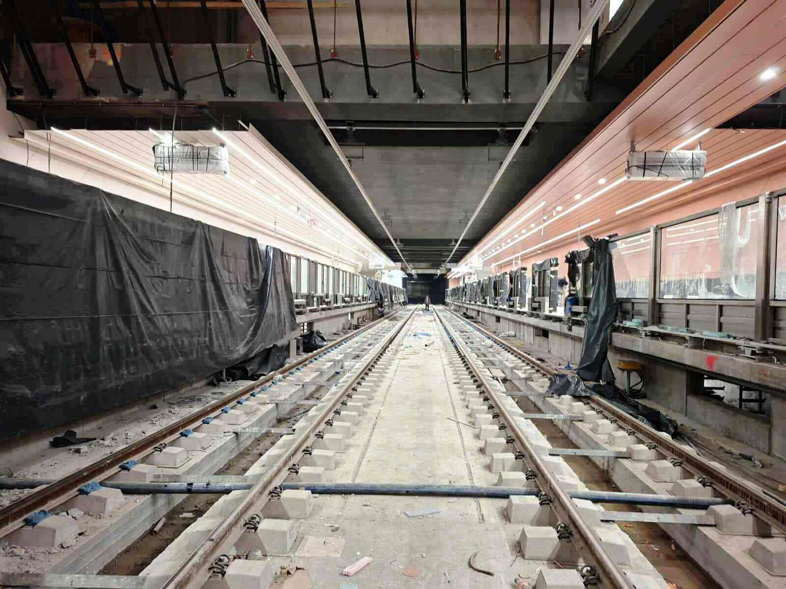 За същия период се променят маршрутите на тролейбусни линии 1