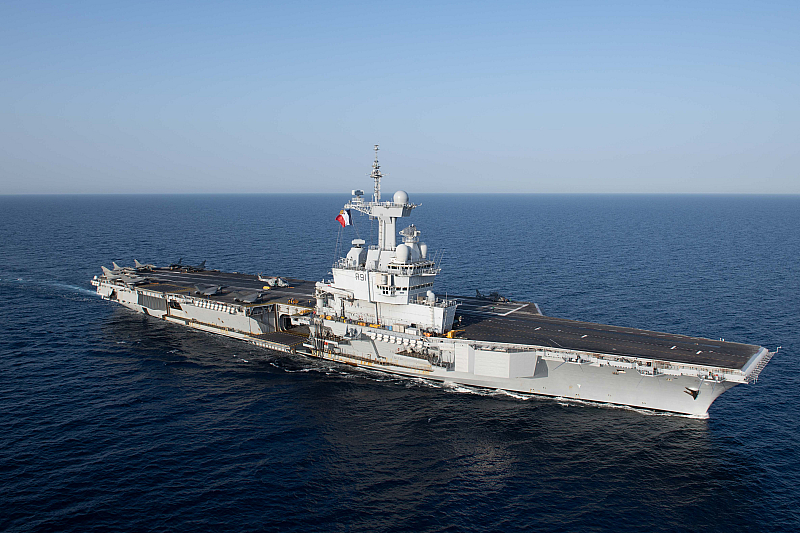 За френските военноморски сили мисията Акила в Средиземно море е