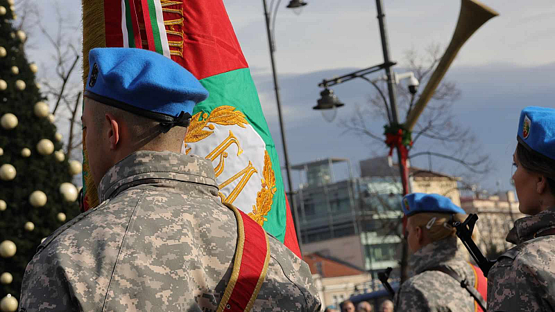Снимка: Честваме Деня на храбростта! Днес е празникът на Българската армия