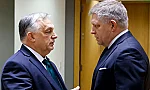 Как поражението на Орбан засегна Фицо и ще блокира ли помощта за Украйна?