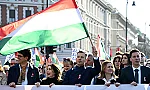 Младите, икономиката, външната политика: Защо загуби Орбан
