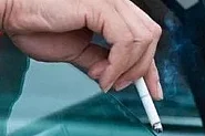 С 1312 евро глобиха шофьор, изхвърлил фас през прозореца на колата в Гърция