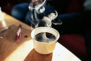 7 грешки, които съсипват аромата още преди първата глътка кафе