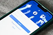 Facebook се срина
