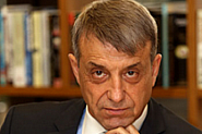 Проф. Костов: Хей, мишоци, оставете ни на мира с вашите милиционерски методи!
