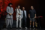 С пиеси на титаните King Crimson виртуозите Beat хипнотизираха публиката в София