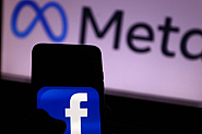 Чатботовете на Meta могат да разговарят с деца на чувствителни теми