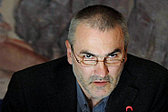 Иван Бакалов: Навремето и Желю Желев даде една пресконференция и в резултат падна правителството, после му гориха книгите