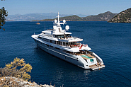 Яхтата ”Аксиома”, конфискувана от руски олигарх, получи 63 оферти на търг в Гибралтар