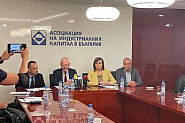 Нинова се срещна с работодателските организации по тяхна покана
