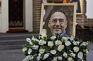 Стотици се простиха с Любен Дилов‑син в „Св. София“