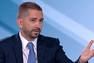 Политологът Слави Василев: Борисов е политическо животно. Бъдещето принадлежи на „Има такъв народ“