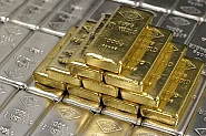 Златото регистрира най-добрата си седмица от 2008, доларът – най-лошата от май